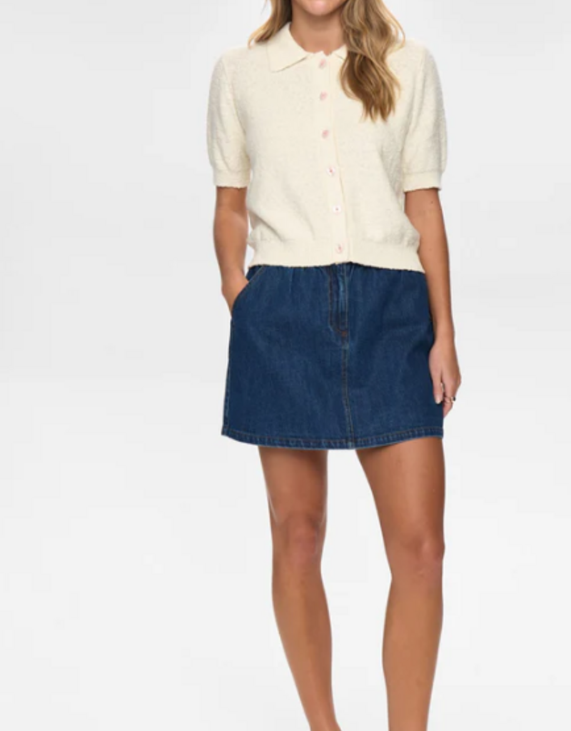 Numph Numph Nuzola cardi