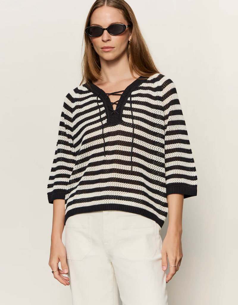 Sanctuary Sanctuary Lace Up knit
