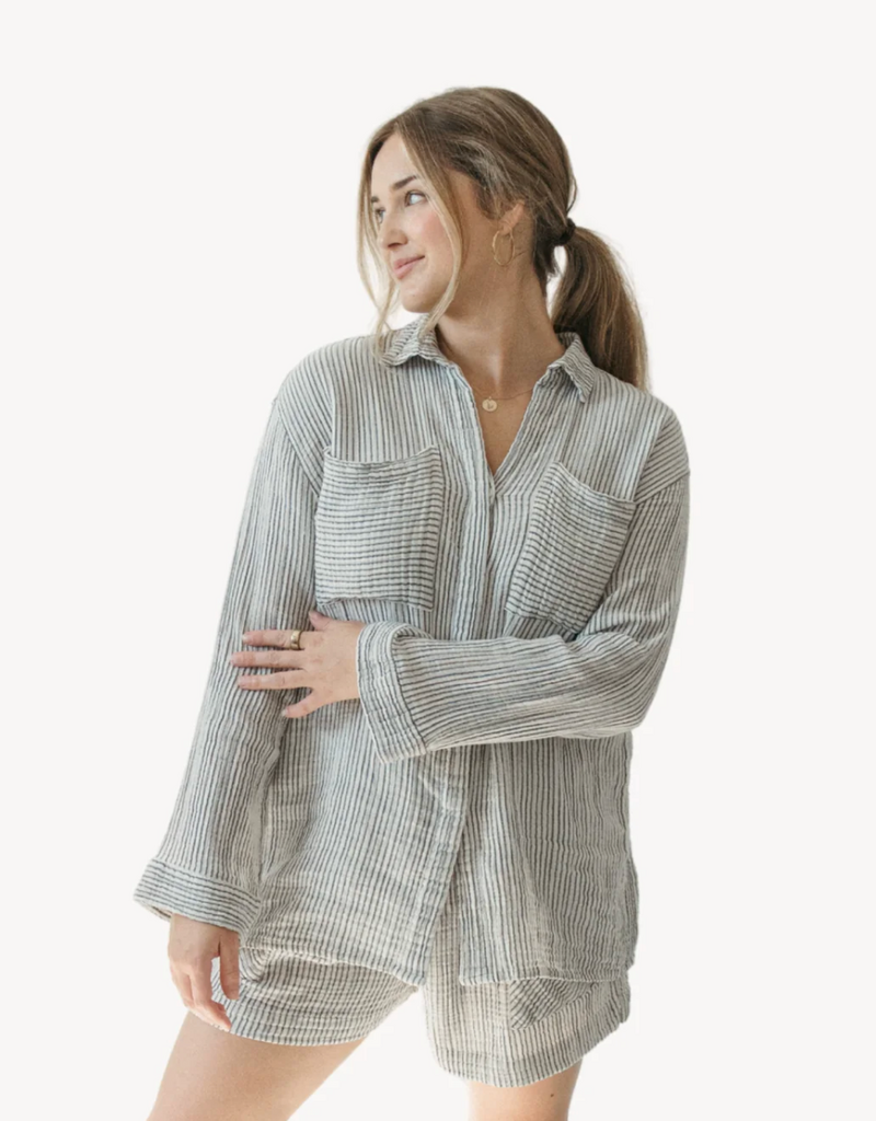 Pokoloko Pokoloko Striped Crinkle Pocket shirt