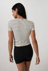 Vuori Vuori Pose tee