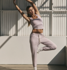 Vuori Performance jogger