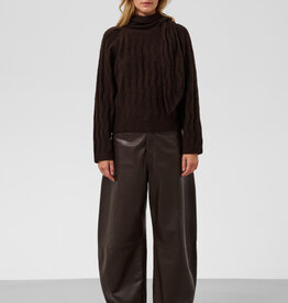 Soaked in Luxury Idalia pu