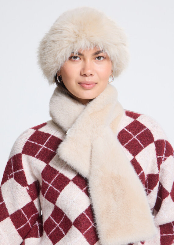 Ichi Ebna scarf