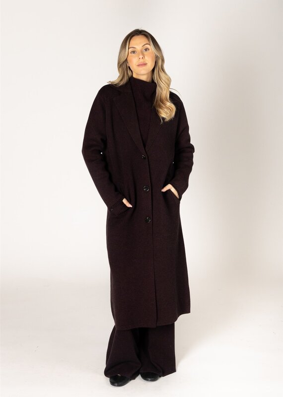 Lyla & Luxe Berlin coat