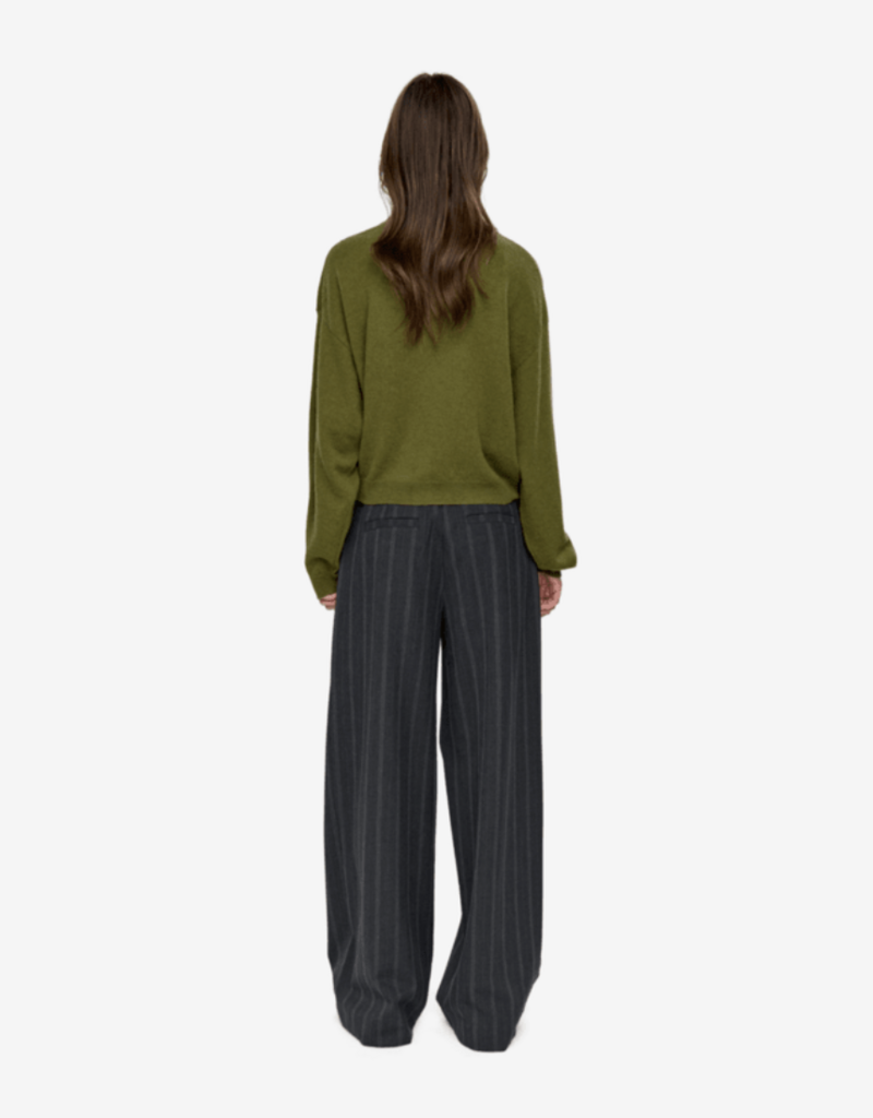 Minimum Minimum Assiana cardi