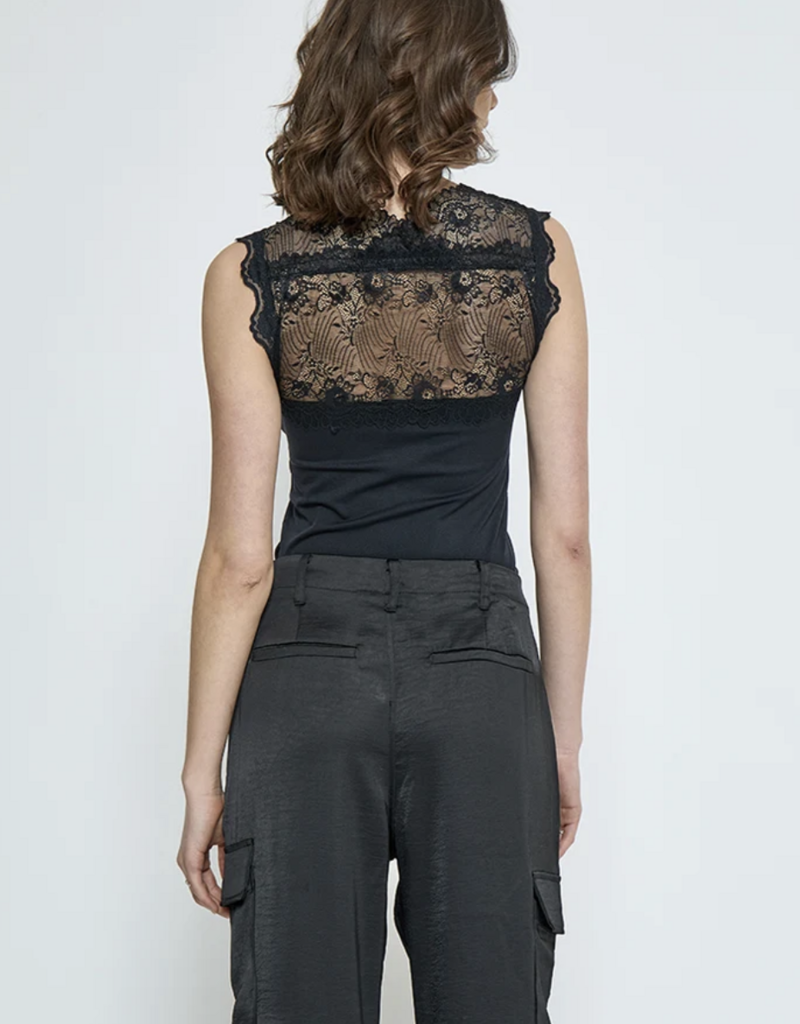 Minus Minus Vanessa top