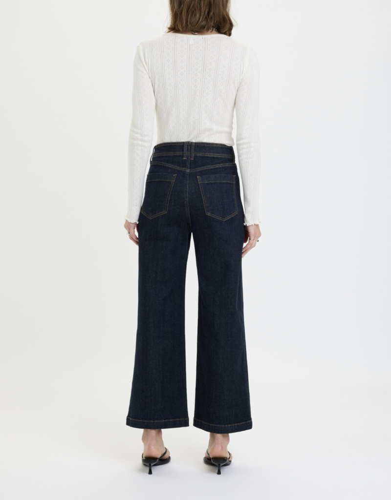 Daze Daze Valley Girl crop