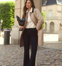 Culture Halle Bobbie Flare jeans