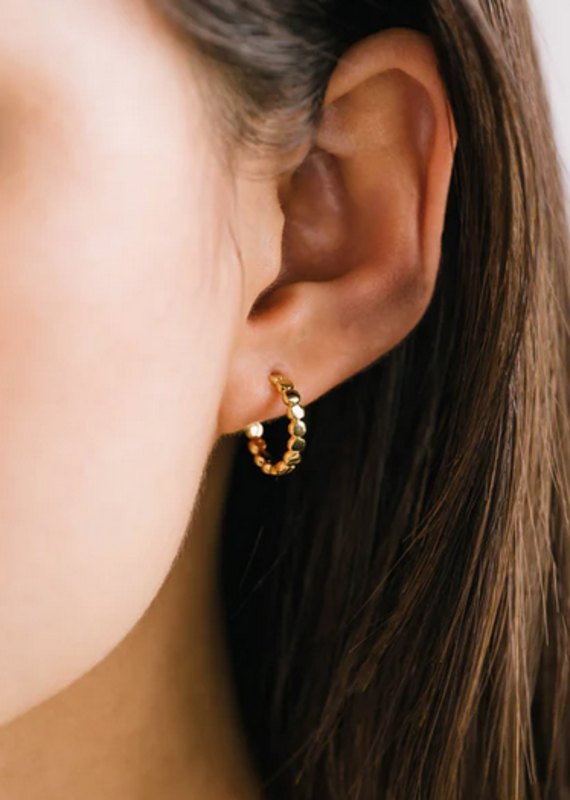 Lover's Tempo Cleo Hoop earring