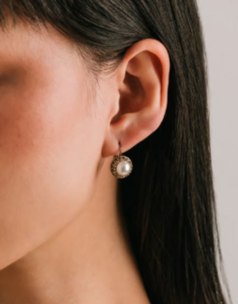 Lover's Tempo Lover's Tempo Mirel Pearl Clip