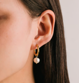 Lover's Tempo Oceane Pearl Hoop
