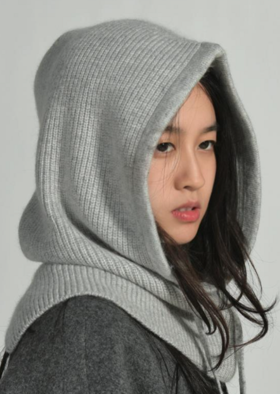 Prenelove Emery hooded scarf