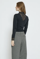 Minus Minus Vanessa V-cut top