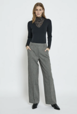 Minus Minus Vanessa V-cut top