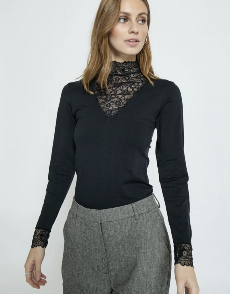 Minus Minus Vanessa V-cut top
