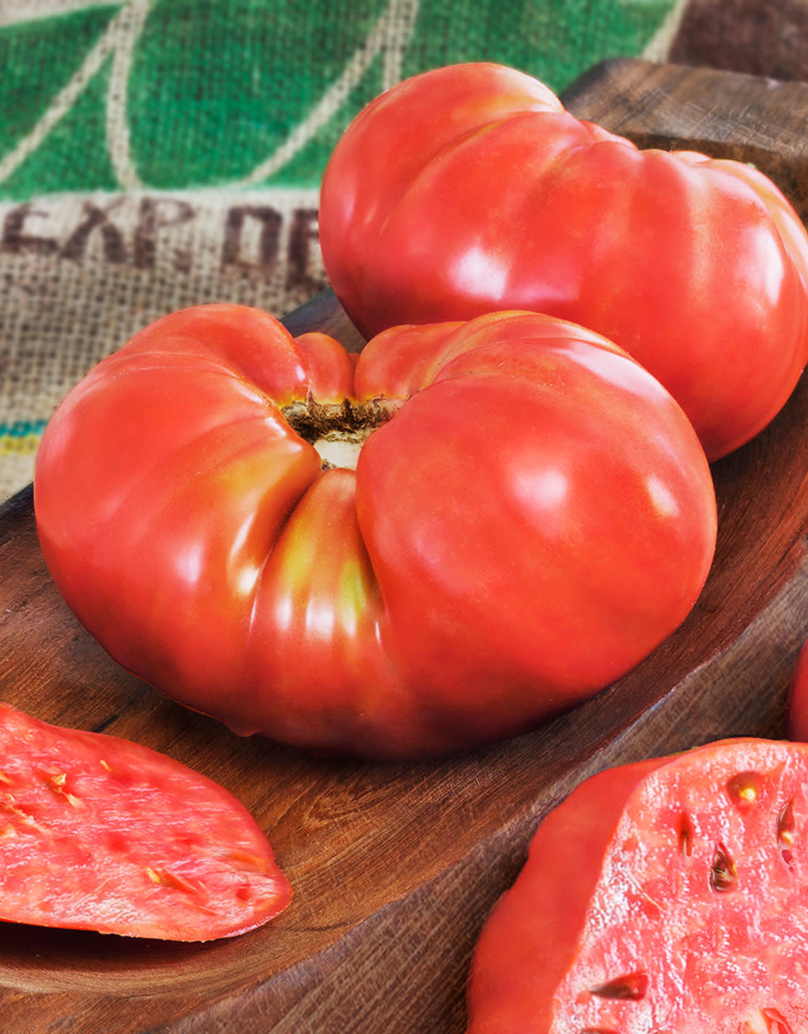 Томат гигант отзывы. Beefmaster Hybrid f1 Tomato. Томат Милда. Томат Колыван. Томат итальянский гигант.