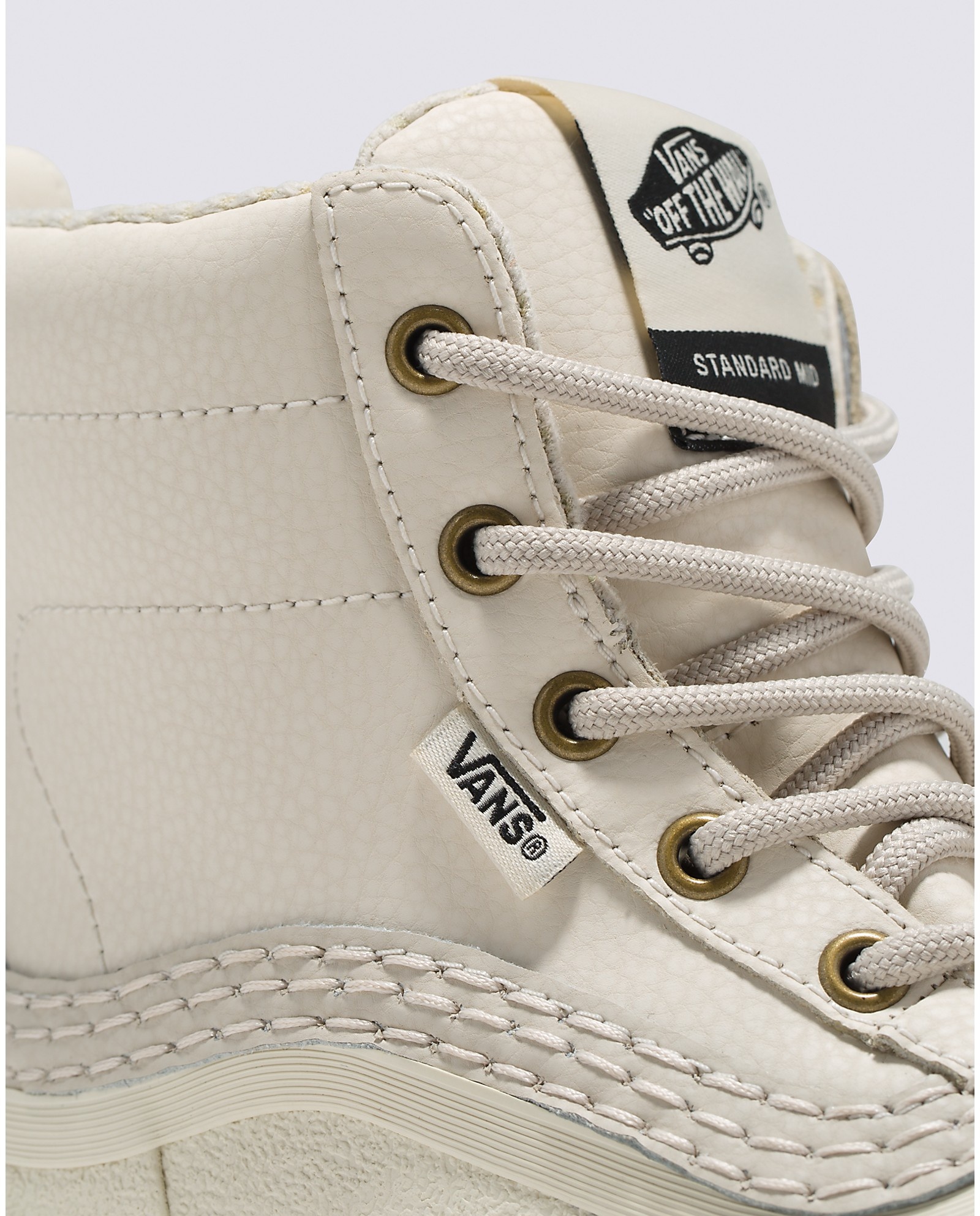 Vans U STANDARD MID SNOW MTE VINTAGE WHITE Industry Skate Snow