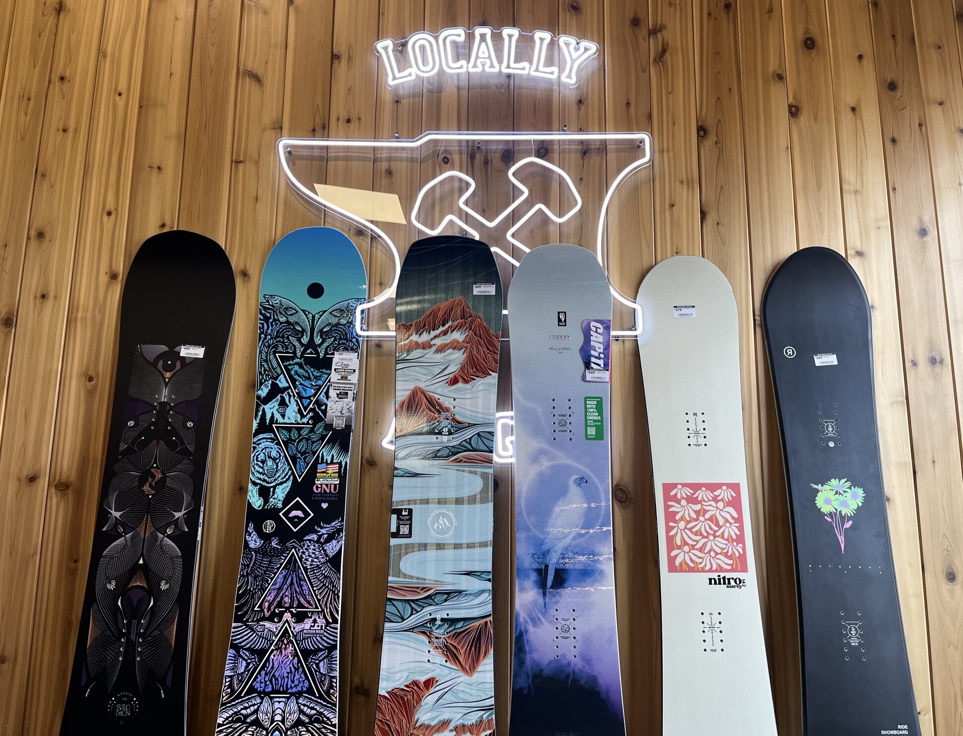 THE 10 BEST WOMENS SNOWBOARDS OF 2024 Industry Skate & Snow