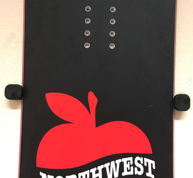 Oneball Snowboard Offset Mounts Wall Hanging System