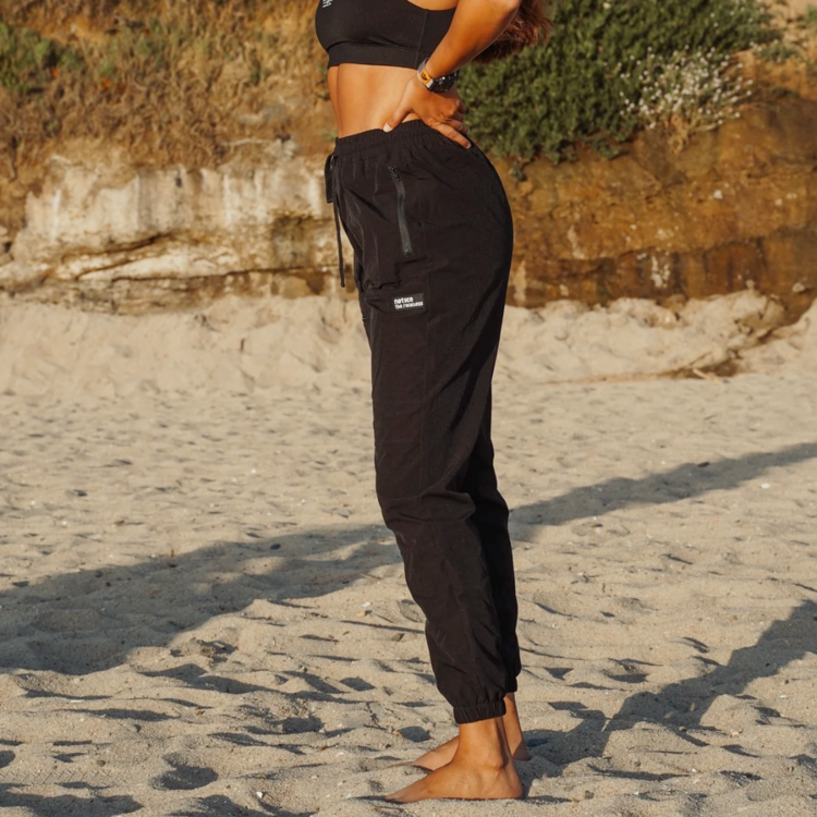 NOTICE THE RECKLESS NOTICE THE RECKLESS THE RECKLESS HIKING PANT