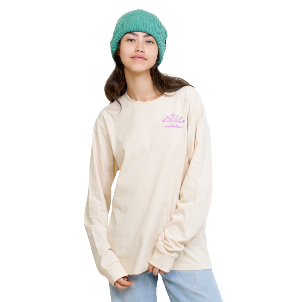 8 YARDS⭐︎ Women's CB OUTLINE Pullover S 8 YARDS⭐︎ Women's CB