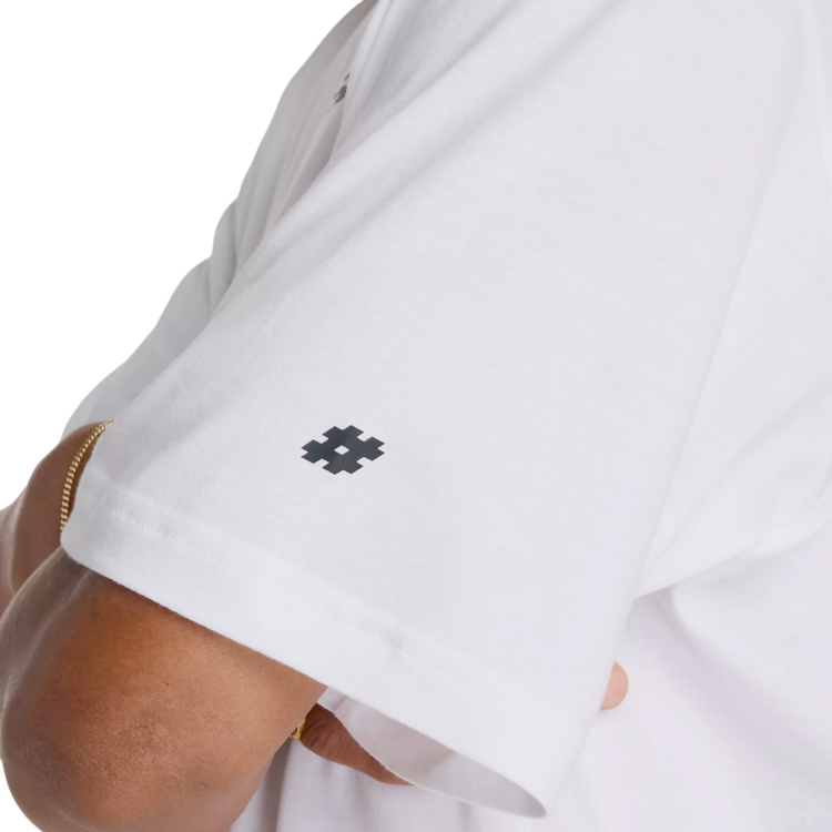 New Balance New Balance Small Logo Tee WT