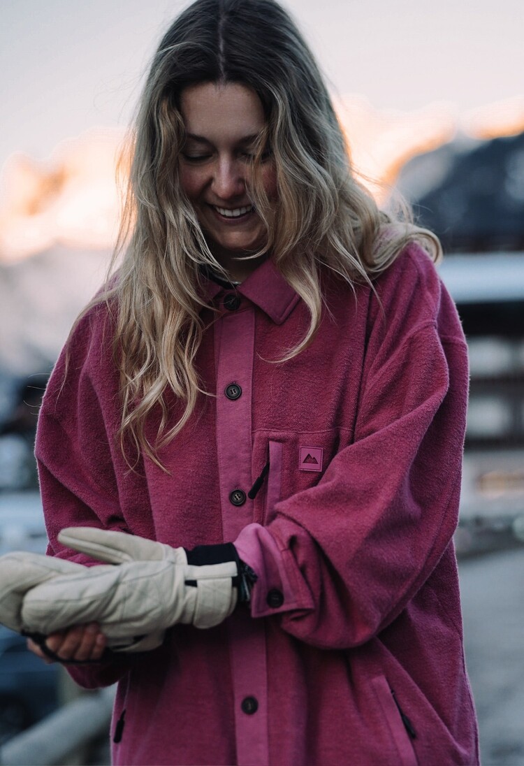 NOTICE THE RECKLESS NOTICE THE RECKLESS BURGUNDY SHACKET