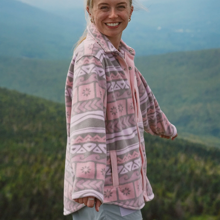 NOTICE THE RECKLESS NOTICE THE RECKLESS DAYBREAK FLEECE SHIRT