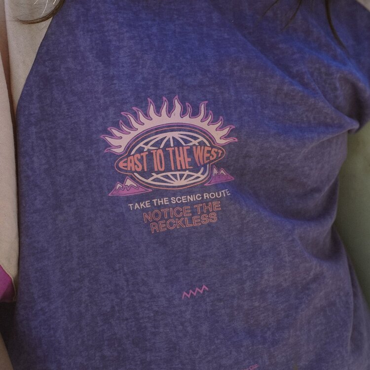 NOTICE THE RECKLESS NOTICE THE RECKLESS Scenic Route Raglan Oversized Tee