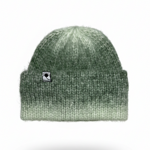 NOTICE THE RECKLESS NOTICE THE RECKLESS Alpine Gradient Chunky Beanie