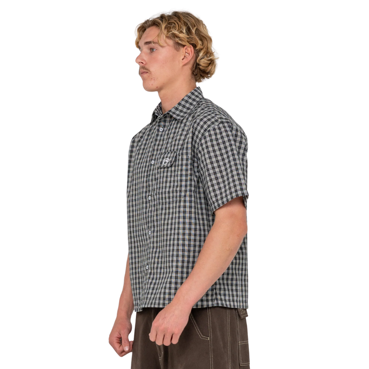 RUSTY RUSTY CHECK 1 CHECK 2 SHORT SLEEVE SHIRT - BLACK RED