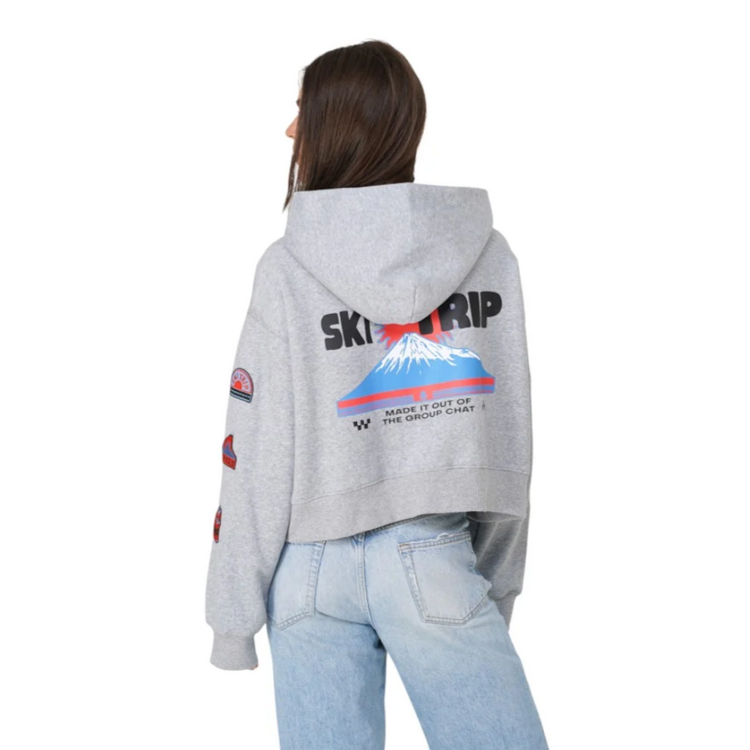 NOTICE THE RECKLESS NOTICE THE RECKLESS SKI TRIP CROPPED HOODIE