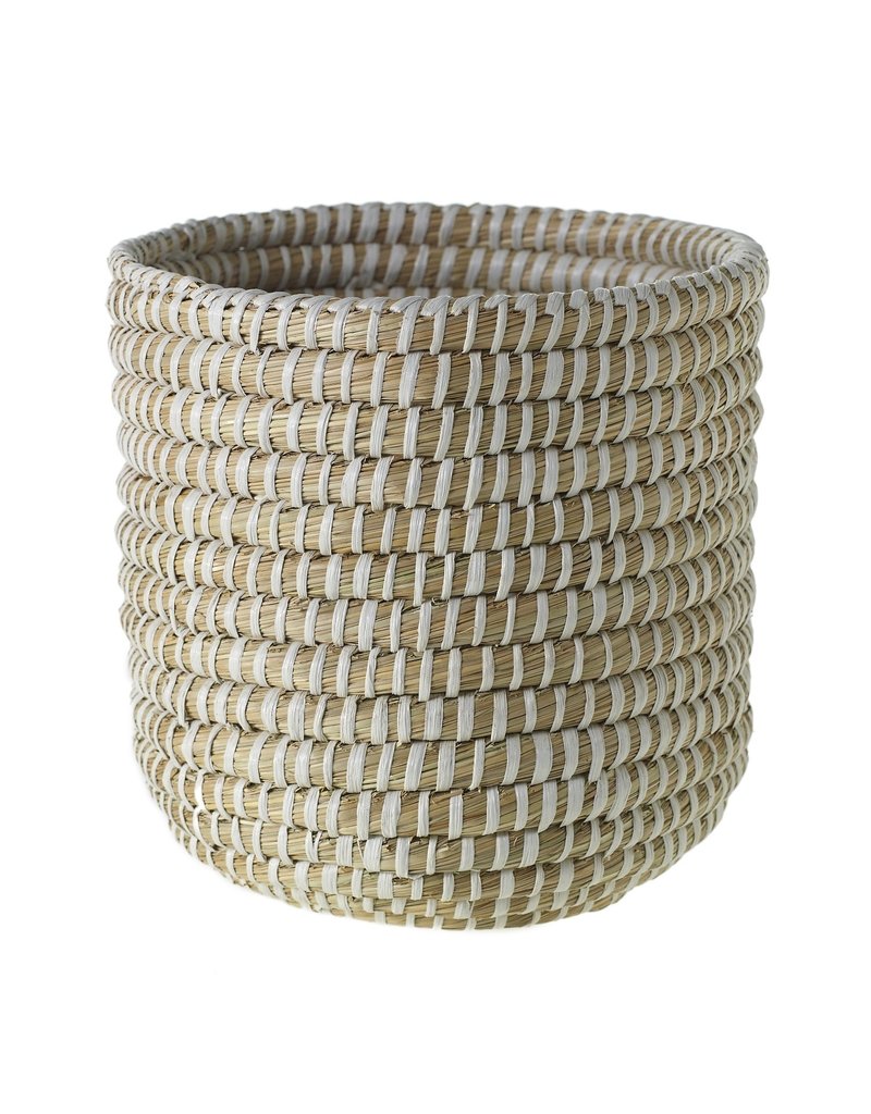 Tejida Basket White 8.5" x 8.75"