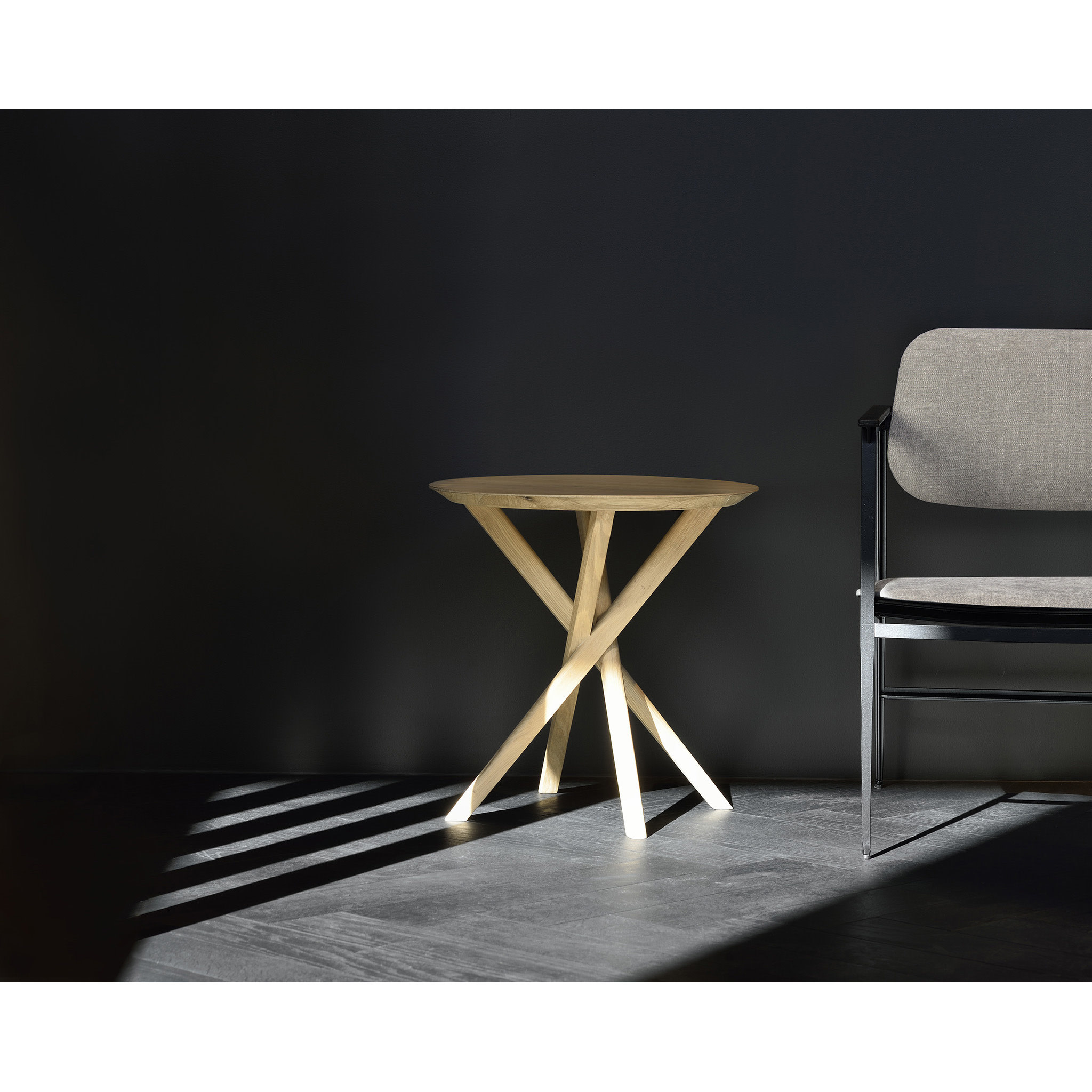 Ethnicraft Side Table Oak Mikado Dwell