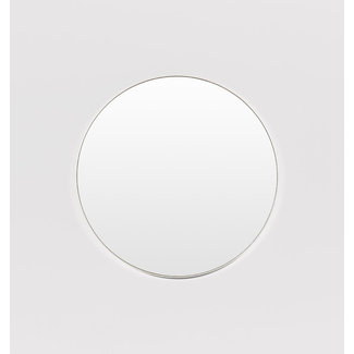 Middle of Nowhere Bjorn Round Mirror - Silver