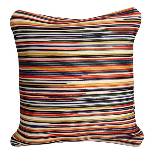 Coussin décoratif à rayures multicolores Coussin décoratif à rayures multicolores