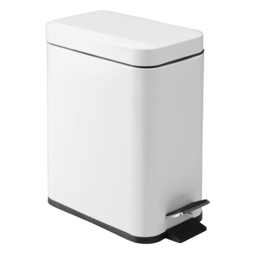 Poubelle à pédale rectangulaire de 5L blanche par Interdesign Poubelle à pédale rectangulaire de 5L blanche par Interdesign