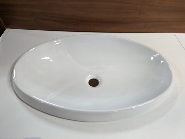 LIGANO d- LAVABO #44 23-1/2 X 15-3/4 PORCELAINE BLANCHE