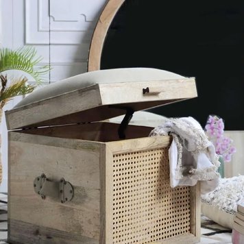 NACH Banc/coffre en bois de manguier et rotin tisse a la main 17-3/4 x 17-3/4 x 19-1/4h