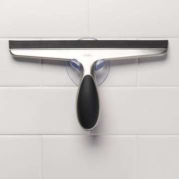 OXO Raclette/Squeegee avec crochet a  ventouse oxo inox et noir