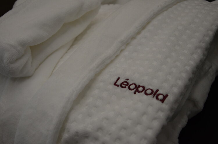 LEOPOLD PEIGNOIR LEOPOLD TERRY VELOUR EN COTON BLANC SMALL/MEDIUM