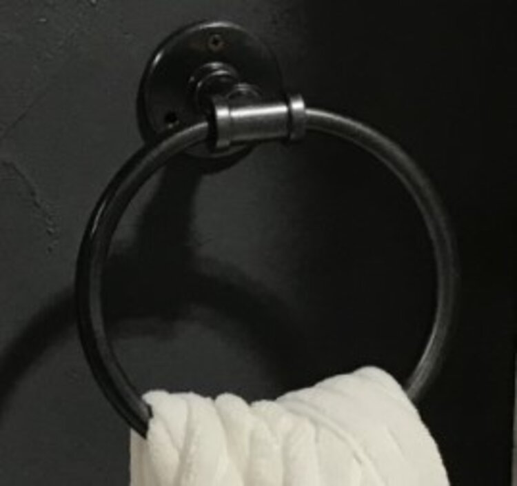 Discontinué - Anneau à serviette piper graphite