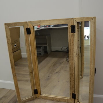 Discontinué - Miroir cassidy triple en bois vintage 34 x 18po