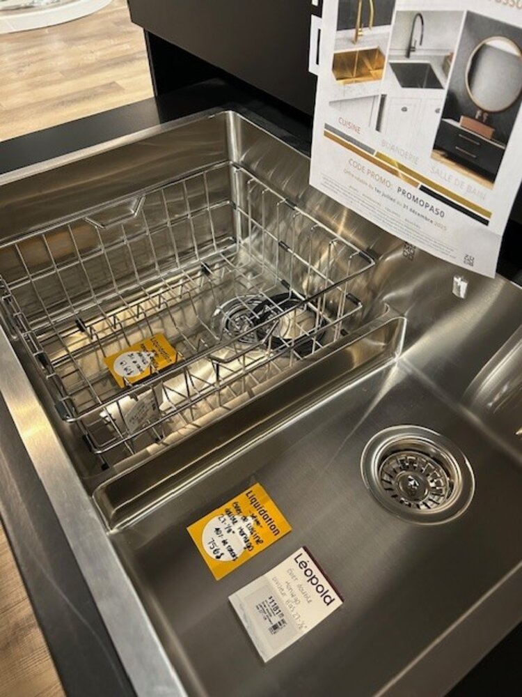 ZOMODO Demo- Évier double montego diviseur bas 27-1/8