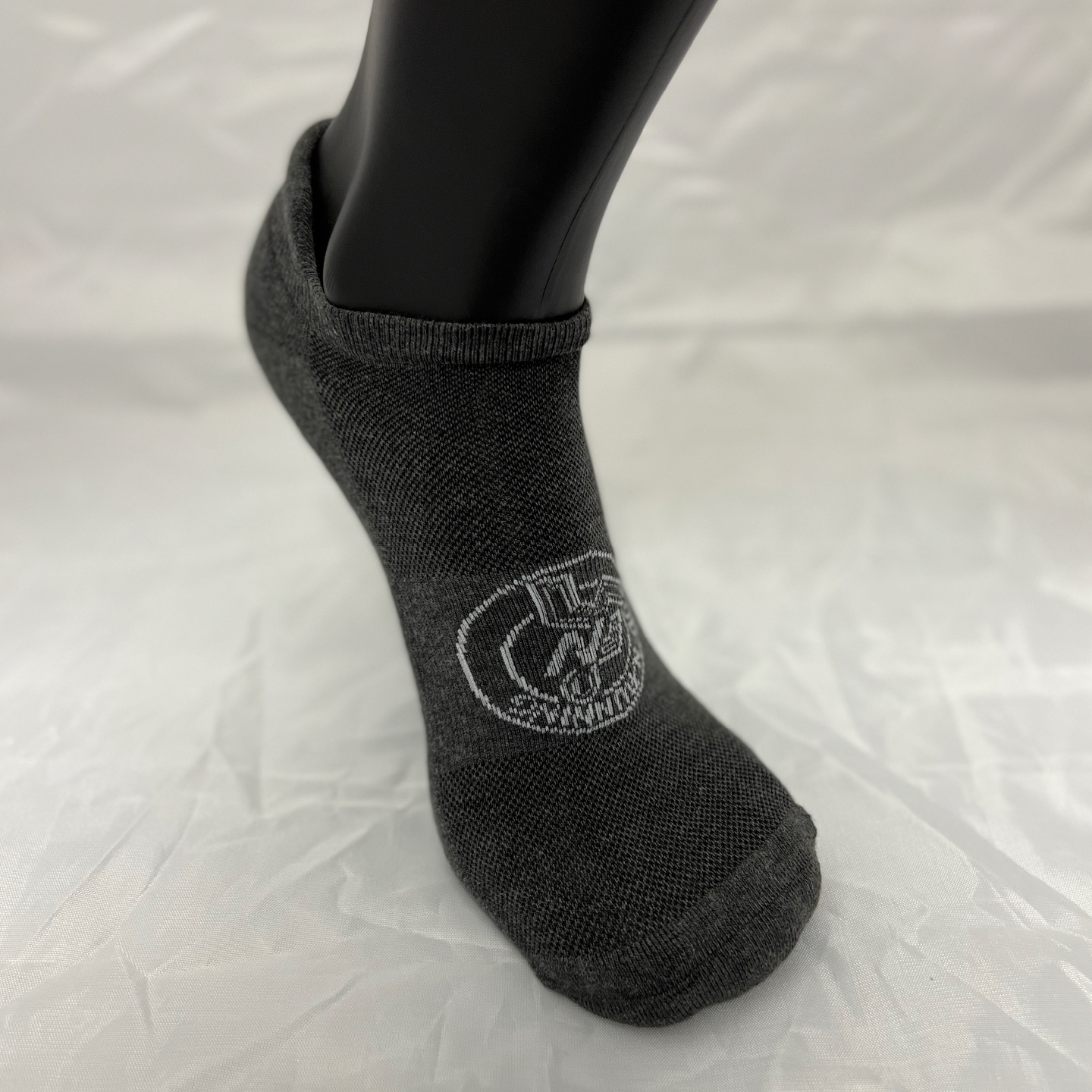 Up-N-Running Logo No Show Socks