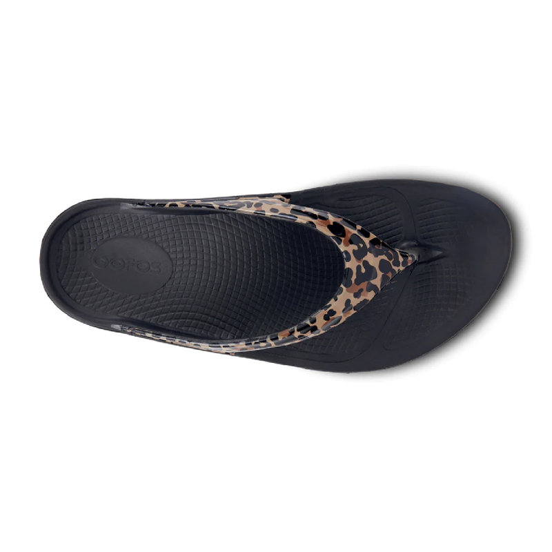 OOfos OOlala Sandal, Leopard