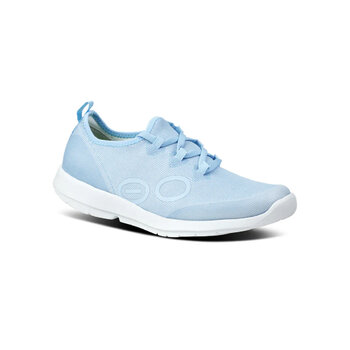 OOfos OOmg Sport LS Low Shoe, Carolina Blue