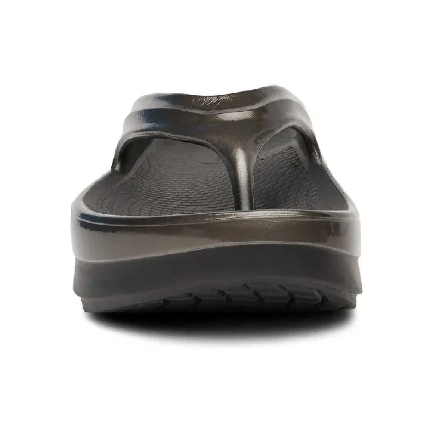 OOfos OOMega OOlala Sandal, Titanium Mirror