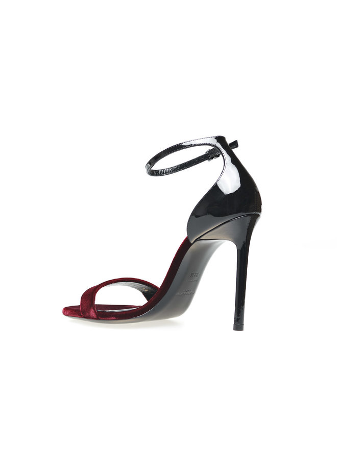 Amber High Heel Sandals in Suede/Patent Leather in Black/Burgandy