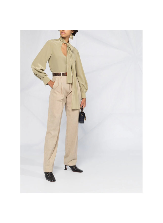 Long Sleeve Blouse Front Tie in Silk in Green